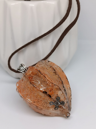 Pandantiv  ”Lampion Chinezesc” ,elegant, din floare de Physalis în rășănă epoxidică [4]