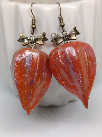 Cercei - Cercei ”Aurul Toamnei” din flori de Phisalis în rășină epoxidică