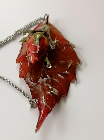 Produse - Pandantiv  Iederă Roșie