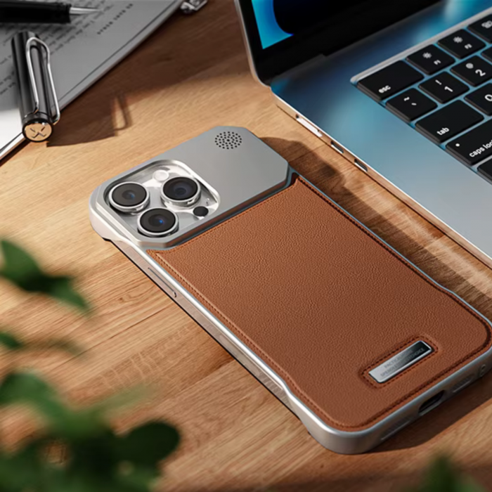 Husa iPhone 13 Pro Max, Dur Aluminiu si Piele cu MagSafe, Brown [9]