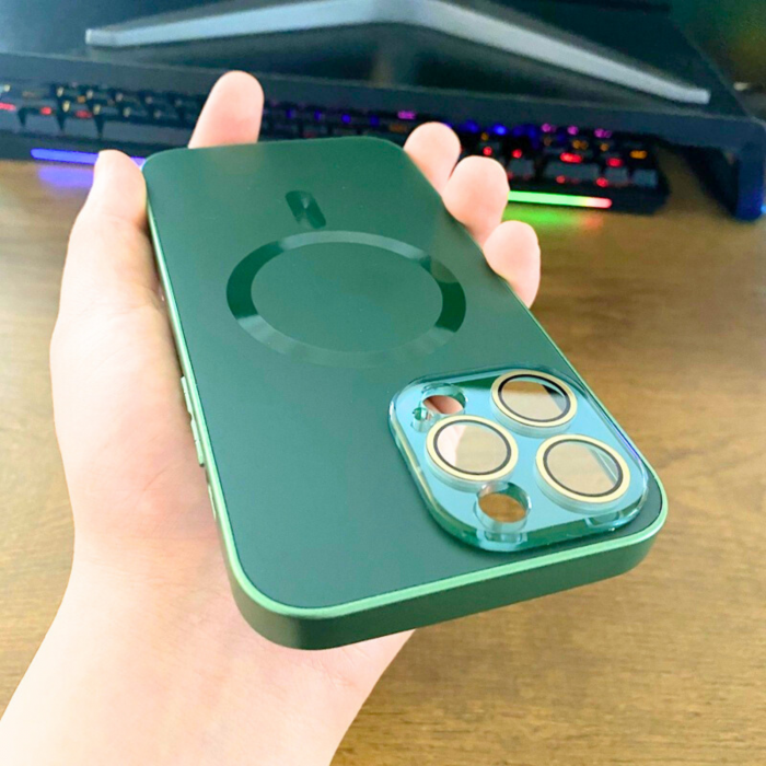 Husa iPhone 16, MagSafe AG Glass Shockproof - Protectie Camera - Verde Mat [3]