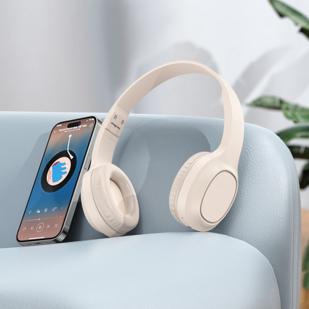 Căști wireless Hoco W46 Foldable Heatset, milky white [2]