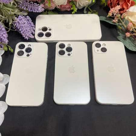 Husa din Sticla si Silicon cu Protectie Lentile Camera pentru iPhone 15 Plus, Alb Perlat-Mat [5]