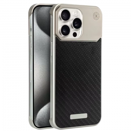 HUSE IPHONE - Husa iPhone 15 Pro, Dur Aluminiu si Carbon cu MagSafe, Silver Golden