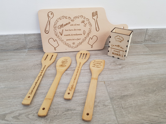 Tocator din lemn personalizat [6]