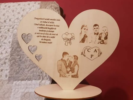 Produse diverse - Inima cu suport din lemn