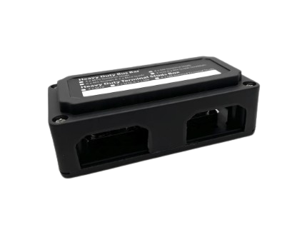 Bara de conexiuni (bus-bar) cabluri de baterii pentru E-Box-48100R, 2P, 48V, 300A, 6 șuruburi de conexiune, cu capac [1]