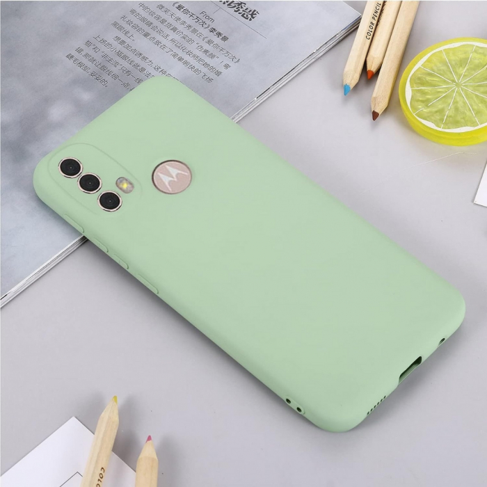 Husa compatibila Motorola Moto E20 din sIlicon catifelat cu interior din microfibra si protectie la camere [4]