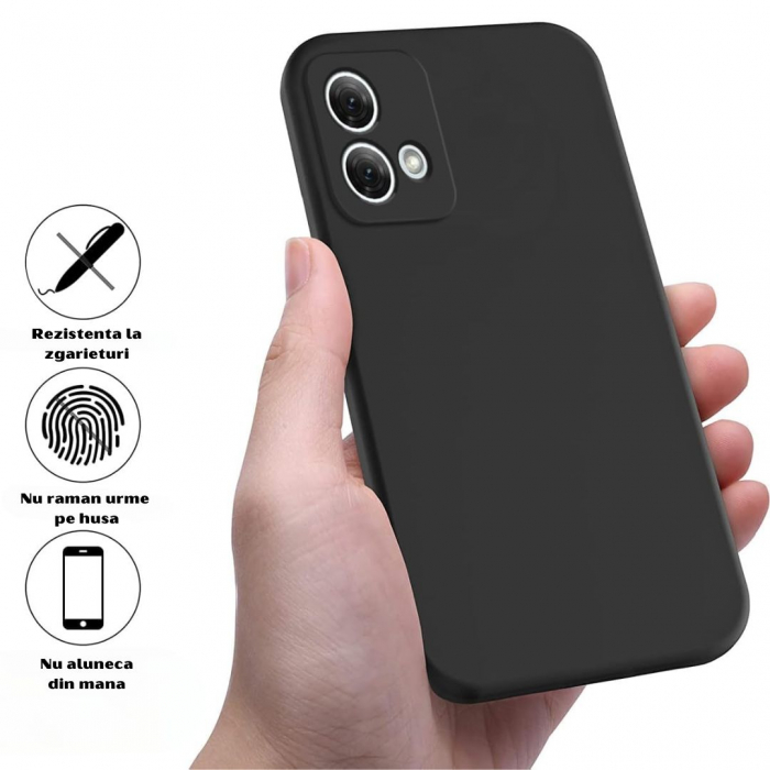 Husa pentru Motorola Moto G84 din sIlicon catifelat cu interior din microfibra si protectie la camere - Negru [4]
