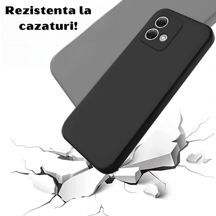 Husa pentru Motorola Moto G84 din sIlicon catifelat cu interior din microfibra si protectie la camere - Negru [2]