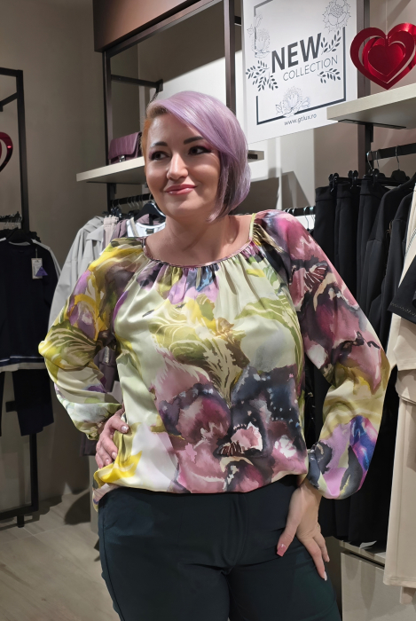 Bluza 412 flori saten Anesia [3]