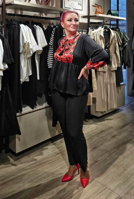 Bluza 6206 neagra maci Anesia [4]
