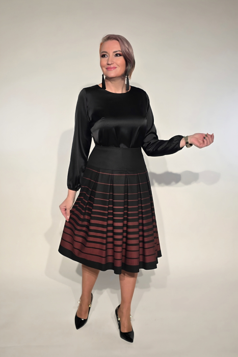 Fusta 040 pliuri teracota Letty [3]