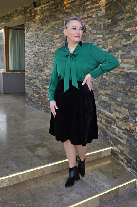 Fusta 226 neagra Exnec [5]