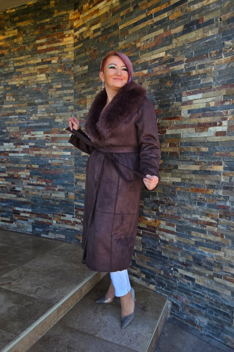 Jacheta 1071 maro blanita studio [7]