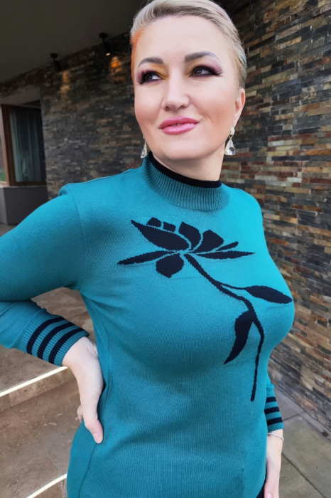 Pulover 198 verde Magnetic [3]