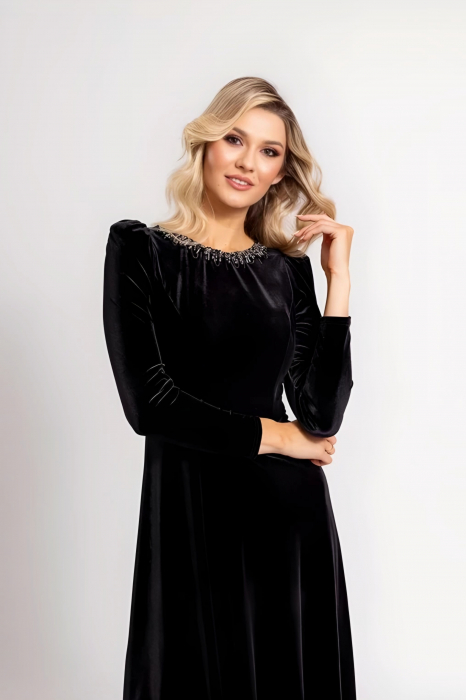 Rochie C8476 neagra catifea Caramel [3]