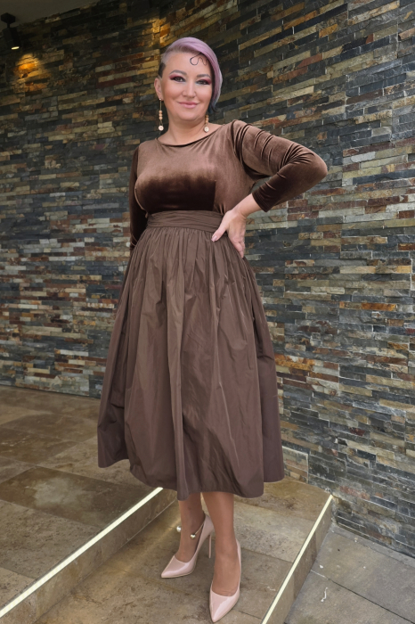 Rochie C8582 maro Caramel 46 [2]
