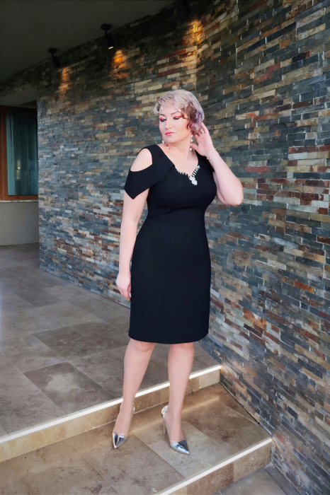 Rochie T107 neagra [5]