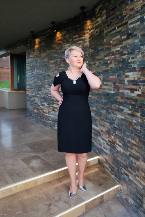 Rochie T107 neagra [6]