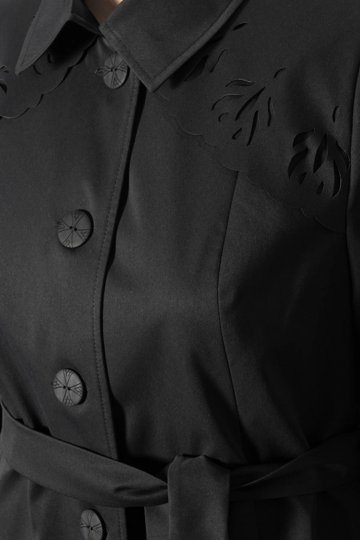 Trench 7410 negru Viada [4]