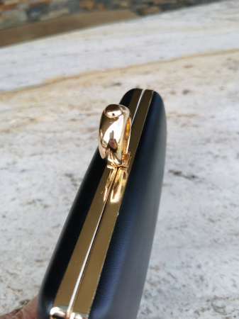 Clach 261 negru Cavalera [1]