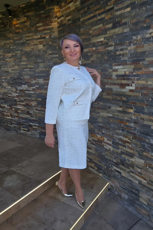 Compleu 330 ivoar/auriu Leonard [3]