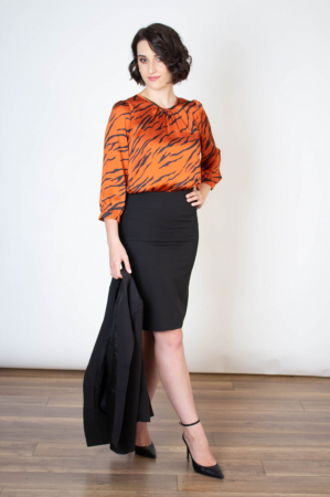 Fusta 320 neagra Gart [0]