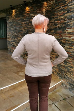 Pulover 192 bej Magnetic [1]