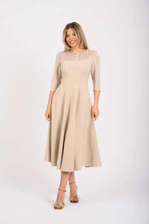Rochie 5368 bej La Donna