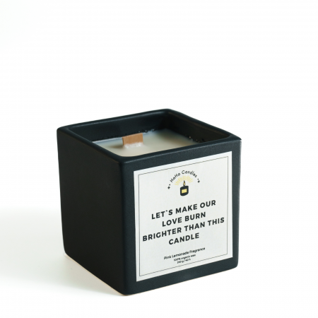 Love Story - Lumânare Parfumată LET`S MAKE OUR LOVE BRIGHTER THAN THIS CANDLE