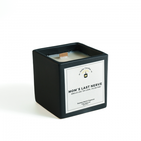Pentru ea - Lumânare Parfumată MOM`S LAST NERVE