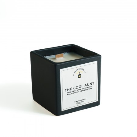 Pentru ea - Lumânare Parfumată THE COOL AUNT