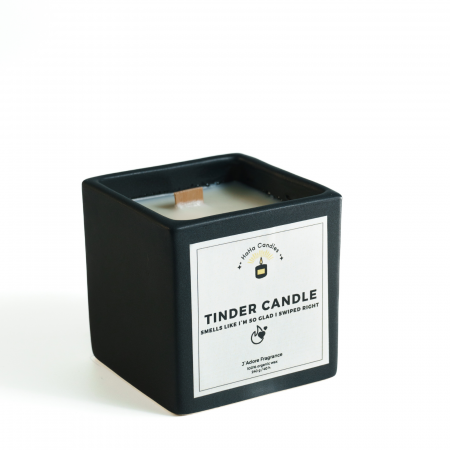 Love Story - Lumânare Parfumată TINDER CANDLE