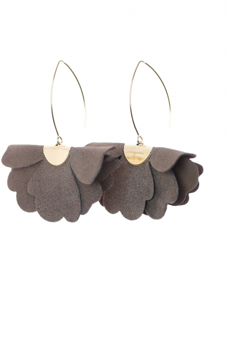 Cercei floare mica - Taupe cu sclipici [2]