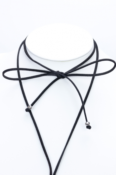 Colier choker cu inima din piele lacuita [3]