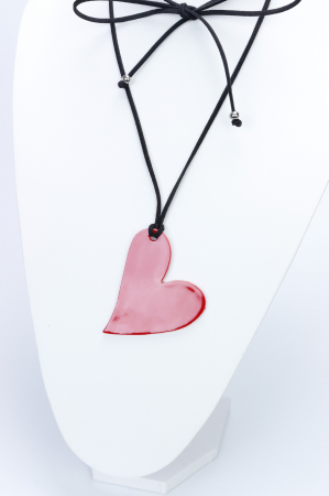 Colier choker cu inima din piele lacuita [4]