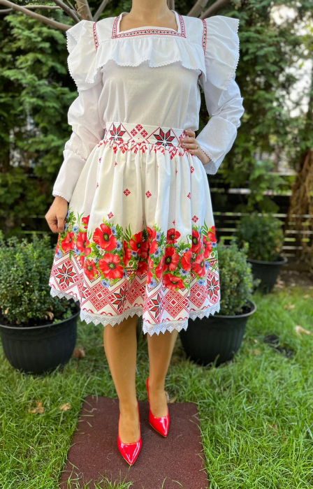 Compleu traditional Iustina [2]