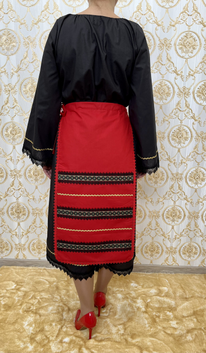 Costum traditional femei model 9 [5]