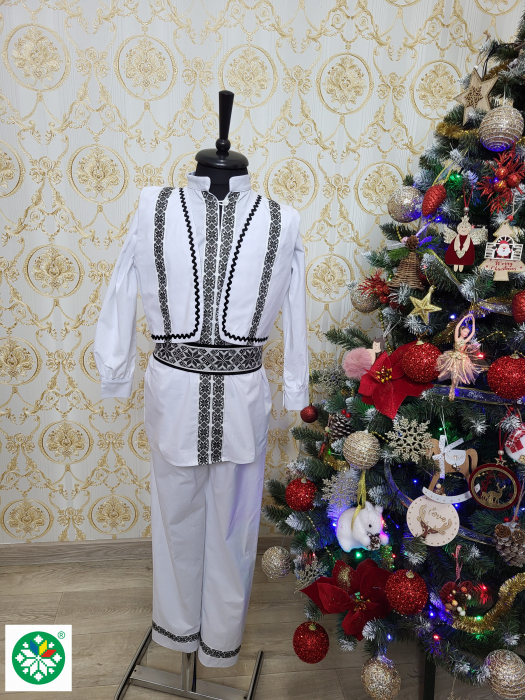 Costum traditional pentru baieti model 7 [4]