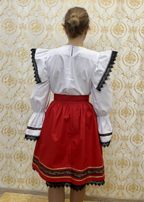 Ie traditionala Ana-Maria [3]
