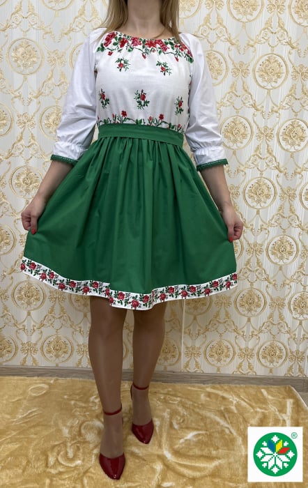 Rochie traditionala Camila [2]