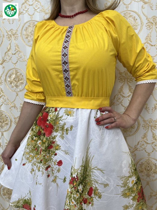 Rochie traditionala Aura [3]