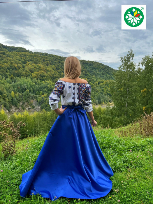 Rochie traditionala lunga Alexia [2]