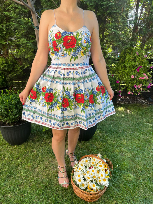 Rochie traditionala pliuri Iasmina [2]