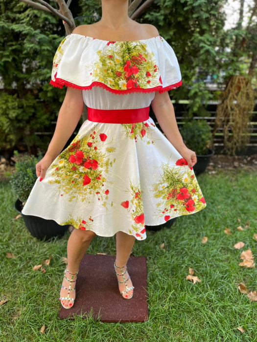 Rochie traditionala scurta Lorena [1]