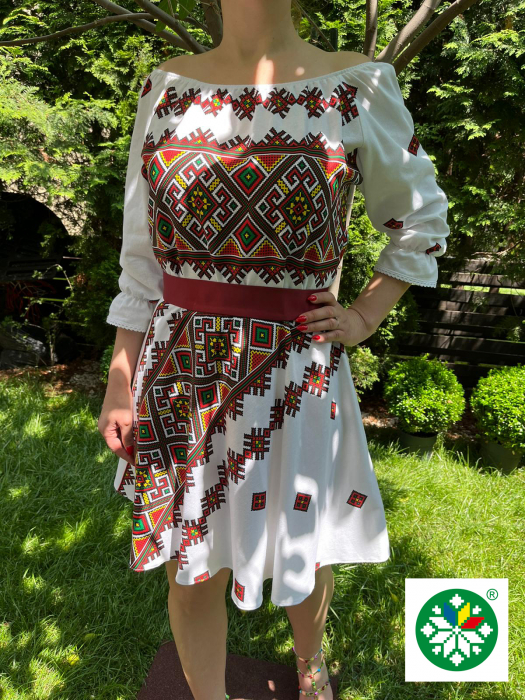 Rochie traditionala scurta Petruta [2]