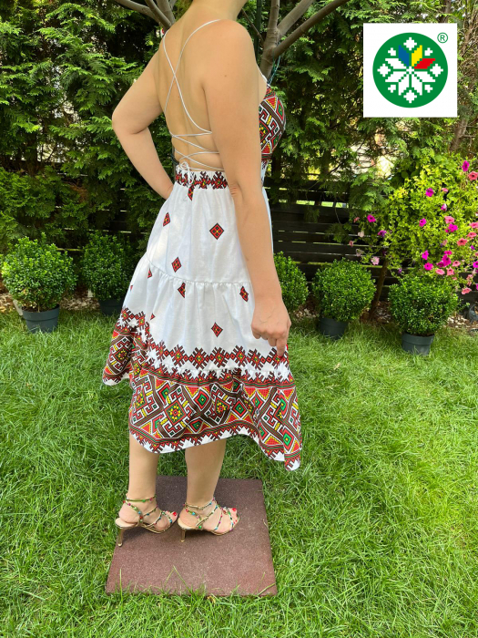 Rochie traditionala volane medie Ancuta [3]