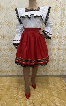 Costum traditional femei model 1 [1]
