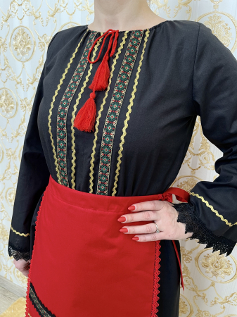 Costum traditional femei model 9 [2]
